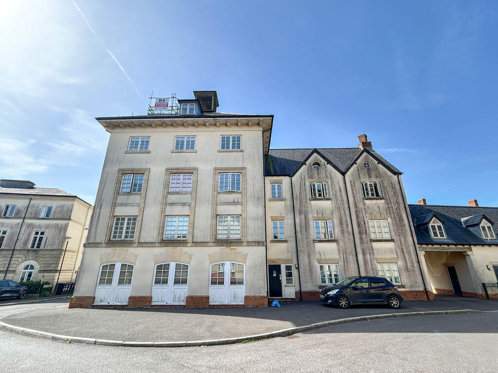 Main image of property: Nalder Close, Shepton Mallet