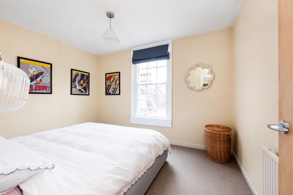 Brock Steet, Bath, BA1 - More