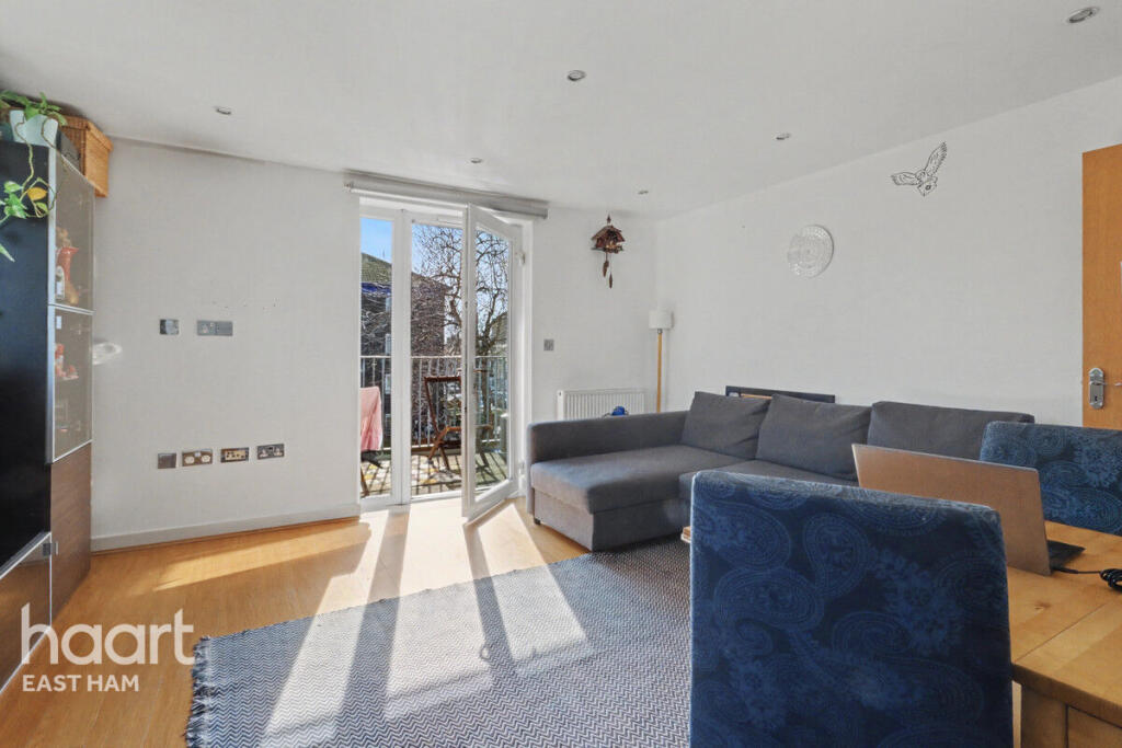 Main image of property: Walton Road, London