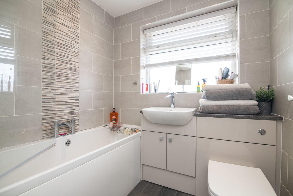 Additional image 19 of Stanway Gardens, West Bromwich