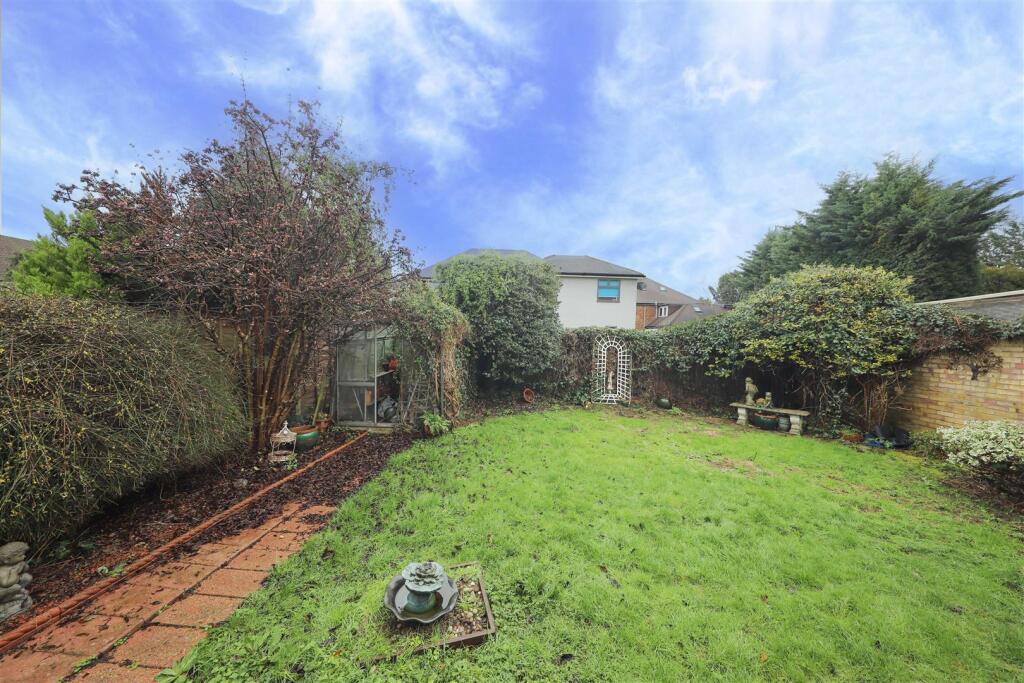 House in Southall - View 4
