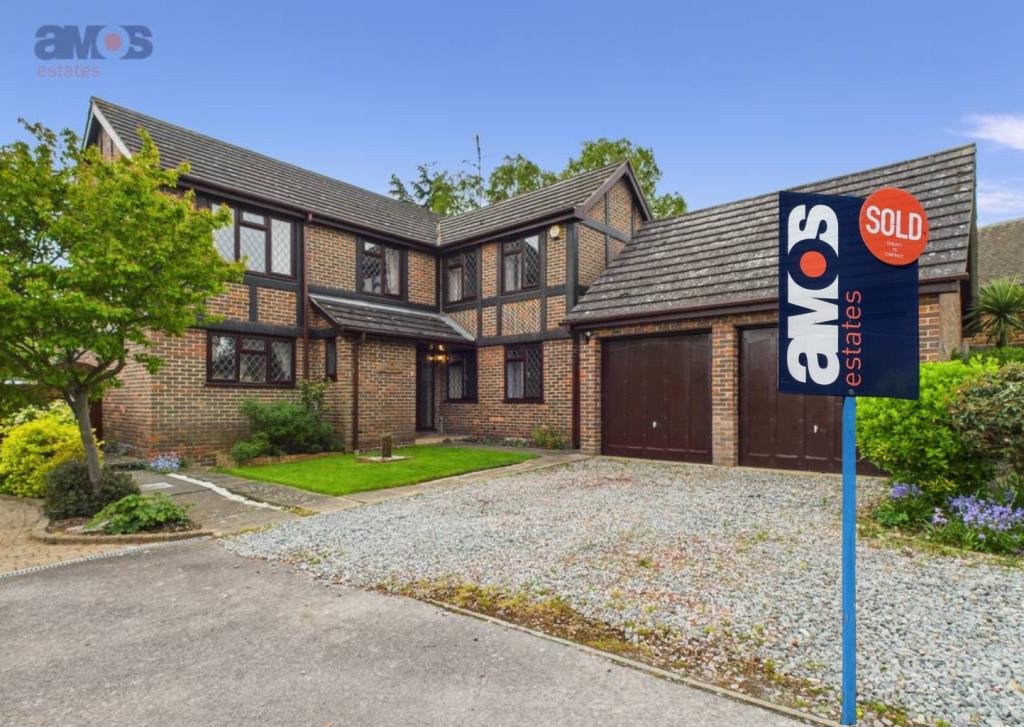 5-bed detached on Spencers, Hockley, Essex, £675,000