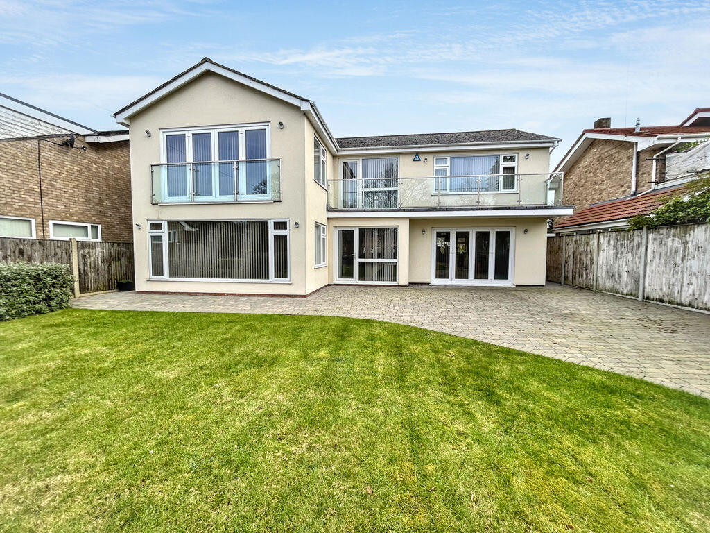 5-bed detached on Lowestoft Road, Gorleston, £660,000