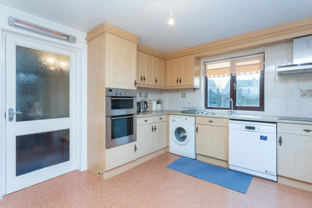 Main image of property: Martinfield, Fulwood, PR2