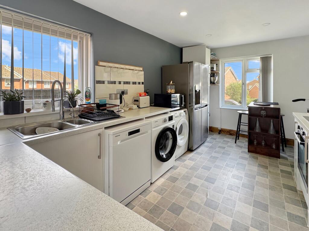 House in Portsmouth - View 4