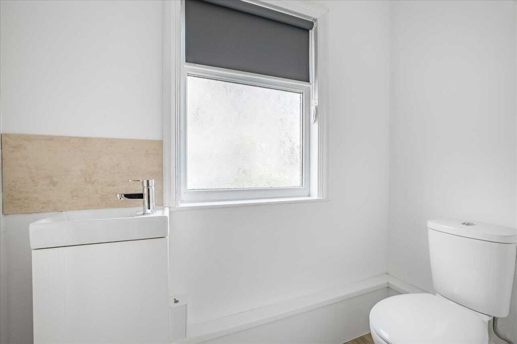 Queens Road, Lipson - View 6