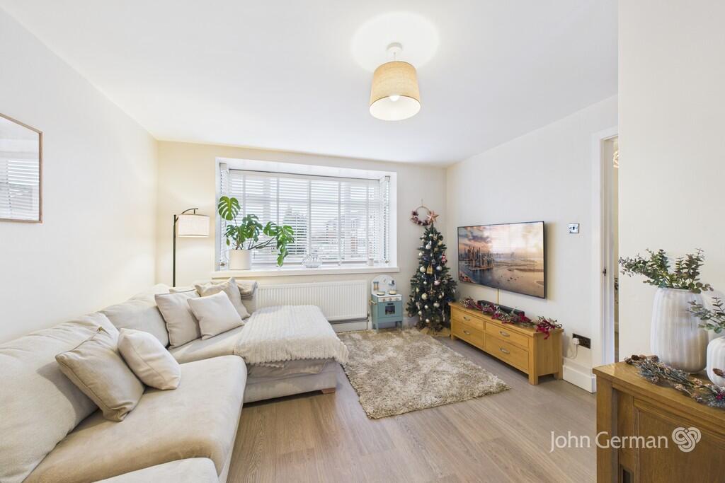 Meadowbrook Road, Lichfield photo 3