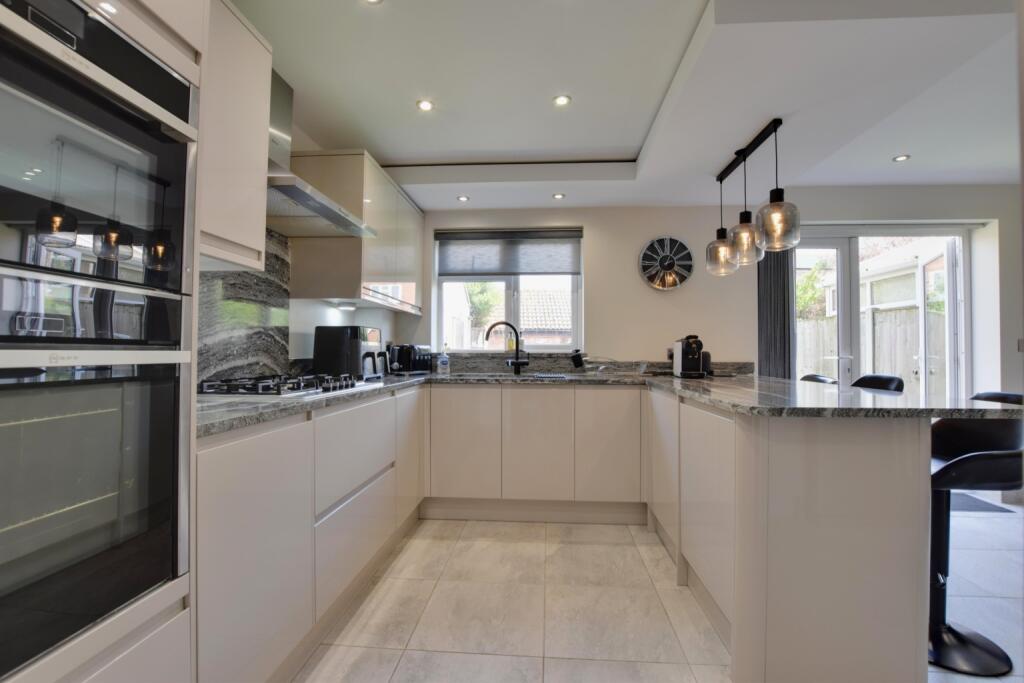 Southey Close, Heybridge, Maldon photo 4