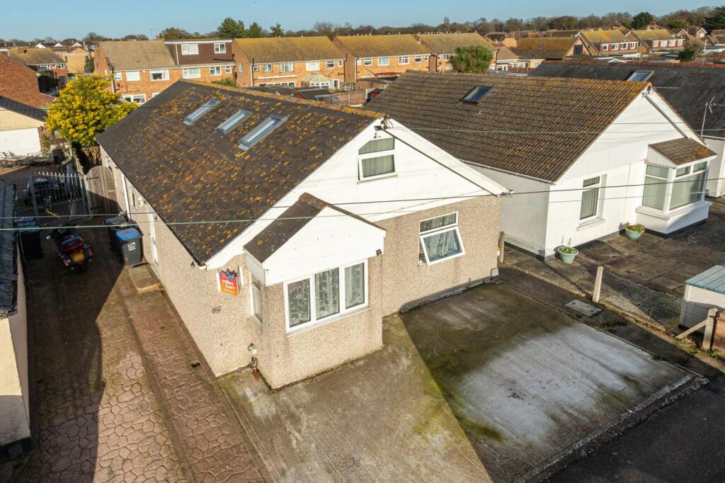 Main image of property: Park Avenue, Birchington, Kent, CT7
