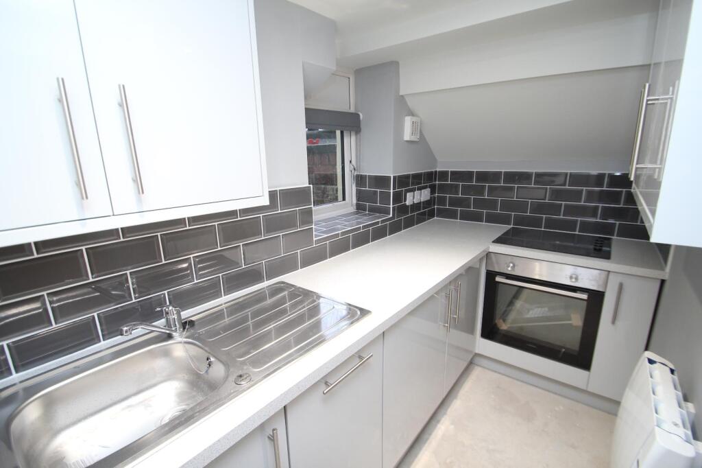Apartment in Leeds, Gledhow Park, Chapel Allerton - View 5