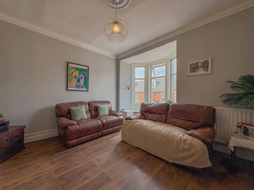 Apartment in Gateshead, North East - View 2