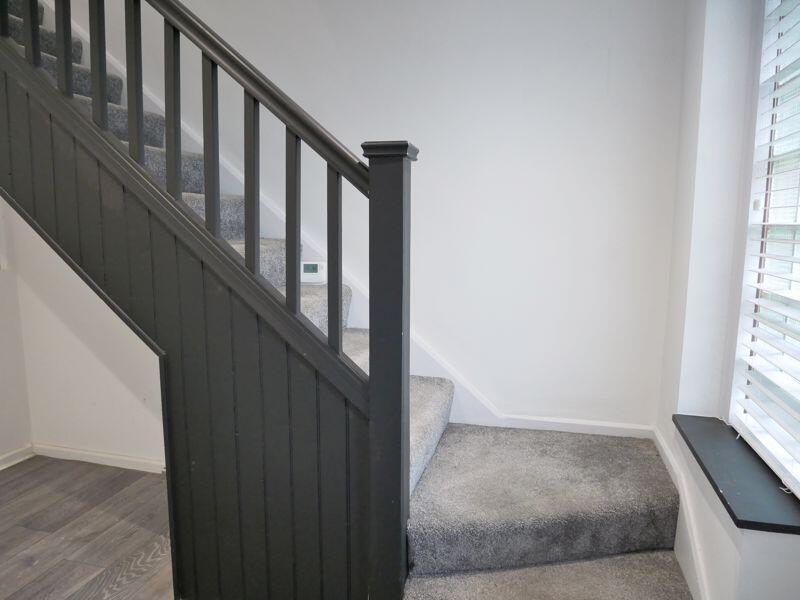 House in Manchester, Newall Green - View 4