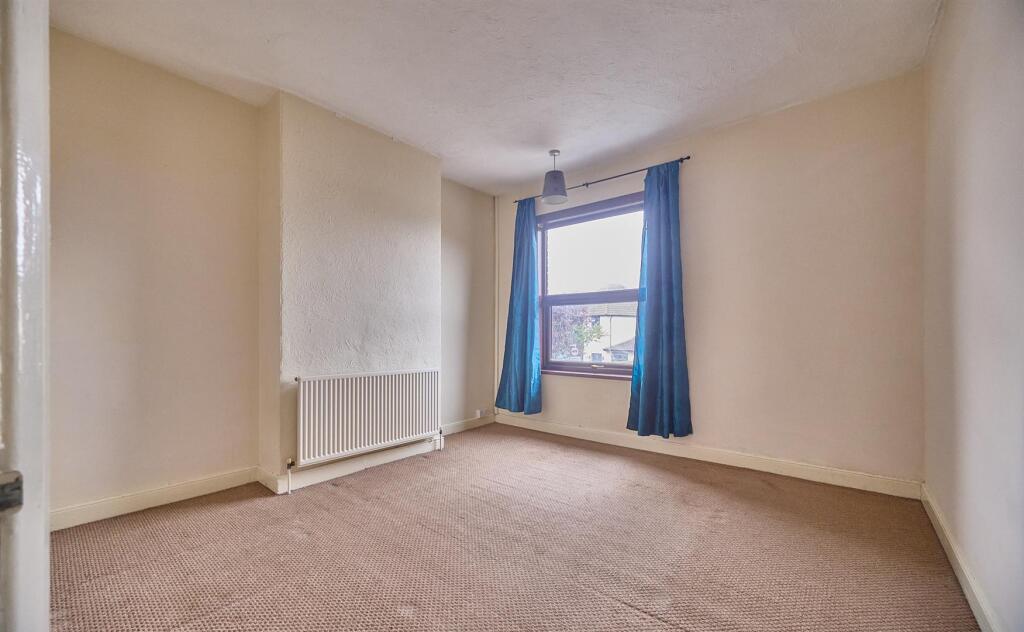 House in Leicester - View 5