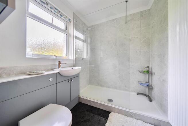 Ensuite Shower Room