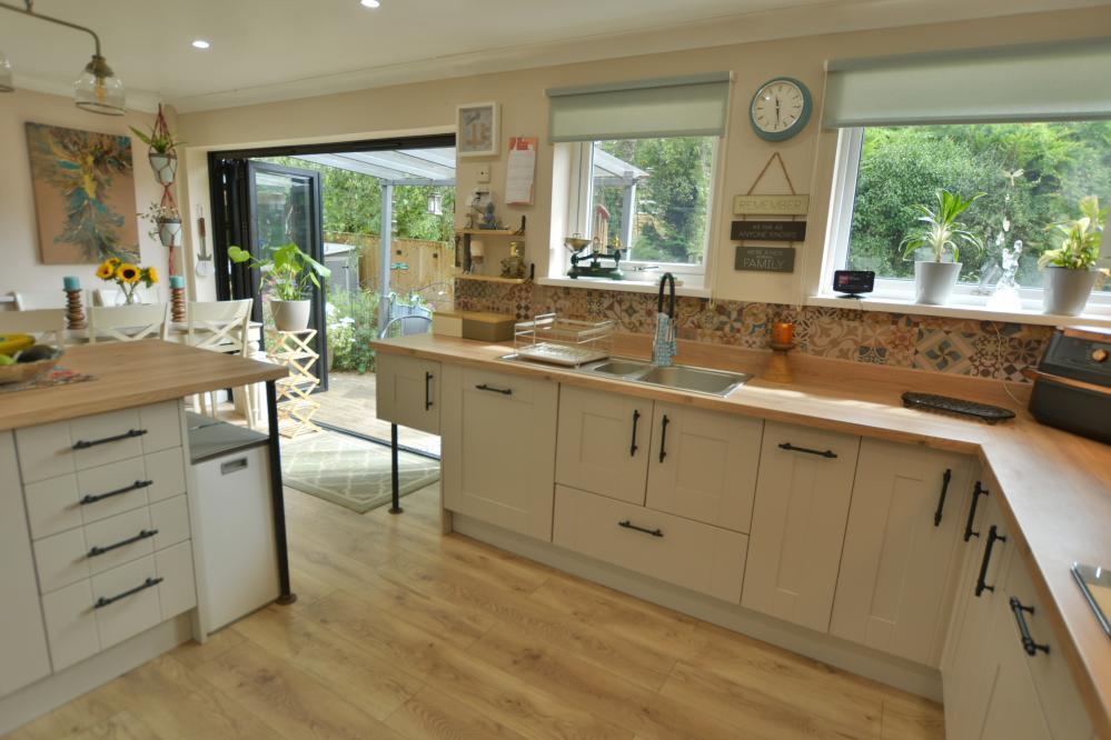 Olivers Way, Colehill, Dorset, BH21 2LH photo 4