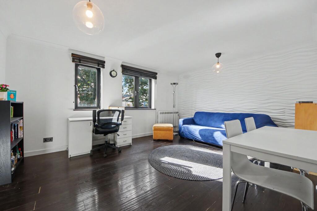 Apartment in Southampton, Merry Oak - View 5