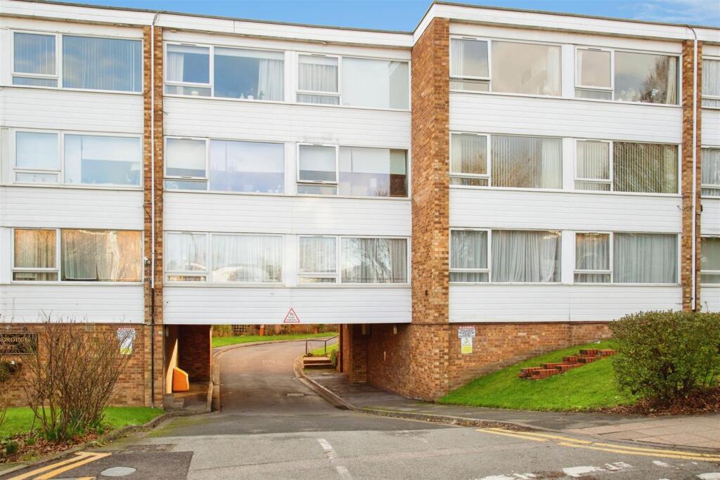 Main image of property: Queens Road, Buckhurst Hill