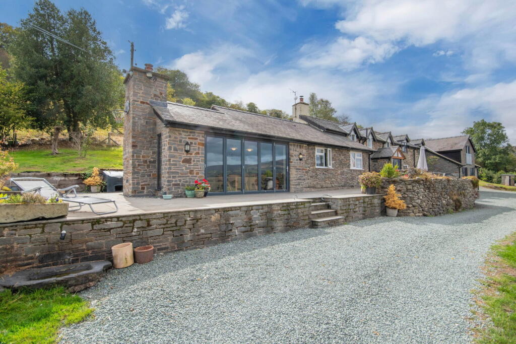 Main image of property: Llanrhaeadr Ym Mochnant, Oswestry, SY10 0AU