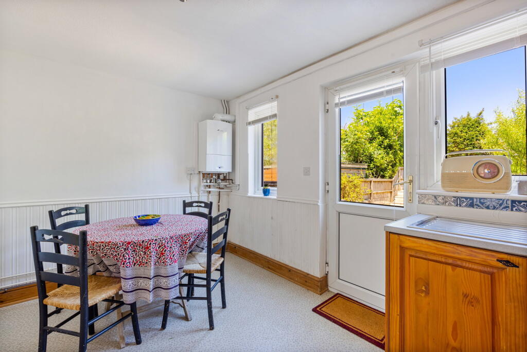 3 Hermitage Road, Dartmouth photo 4
