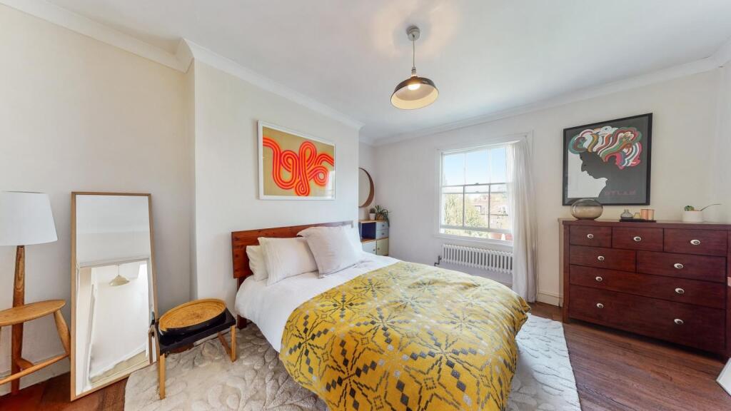 Apartment in London - View 3