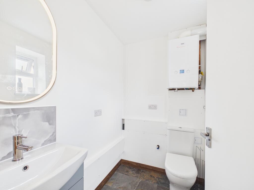 House in Derby, Mackworth Estate - View 4