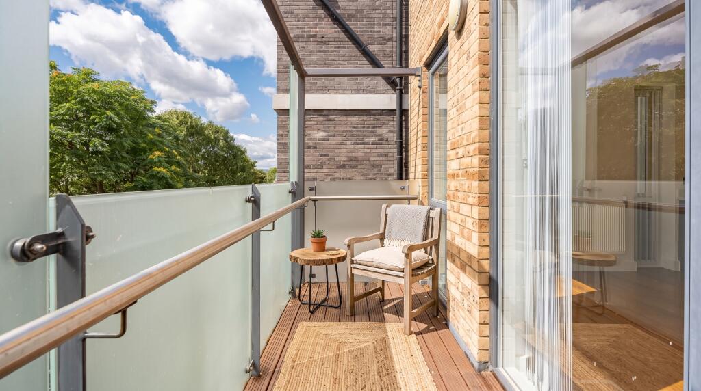 Apartment in London, Bermondsey Spa, Old Kent Road - View 4