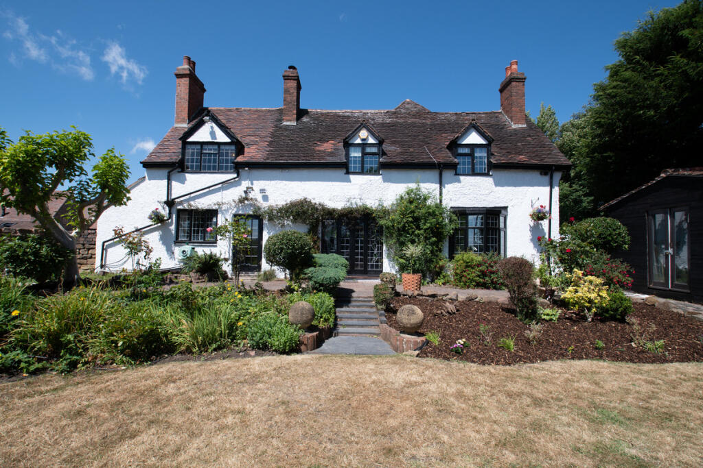 Mucklow Hill, Halesowen, B62 8BN