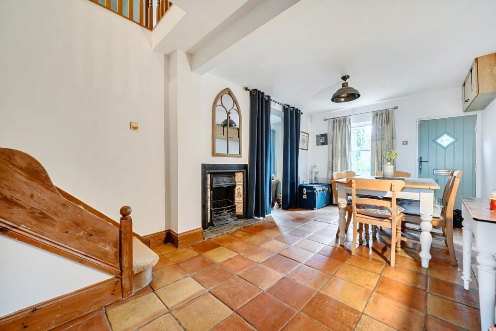 House in Luton - More