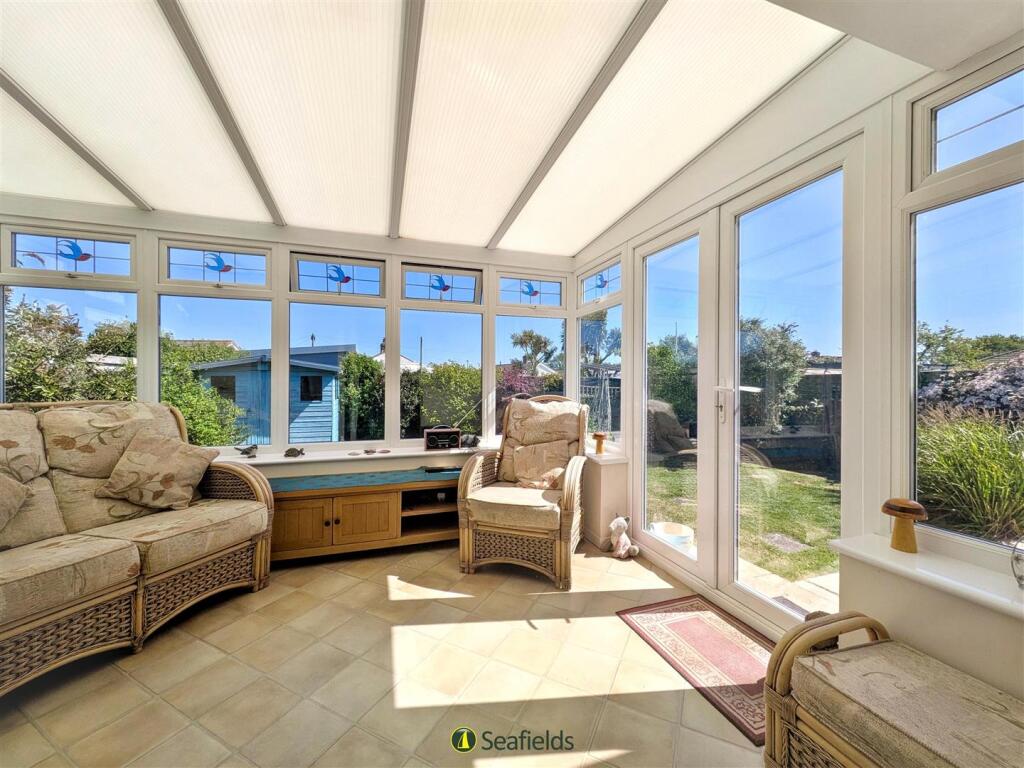 Ashtree Way, Seaview, PO34 5JQ photo 3