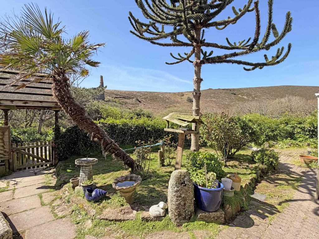 House in Porthtowan, St. Agnes - View 5