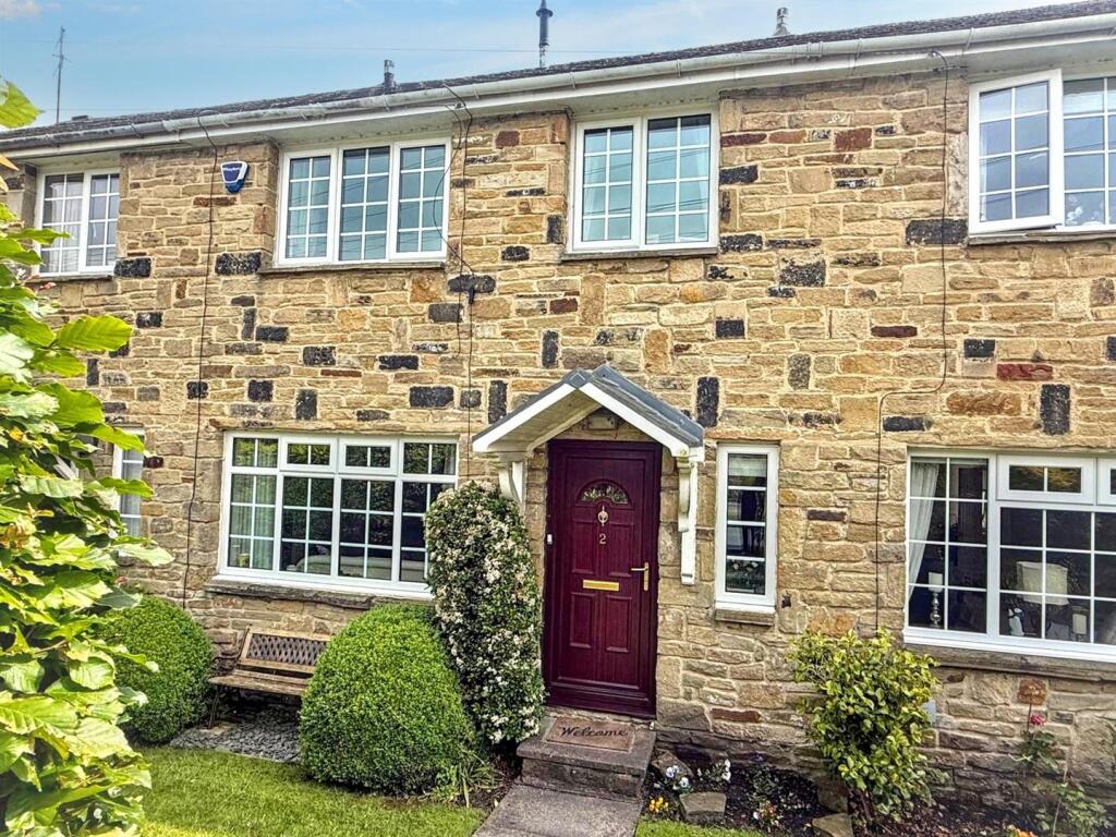 Main image of property: Colne Road, Glusburn