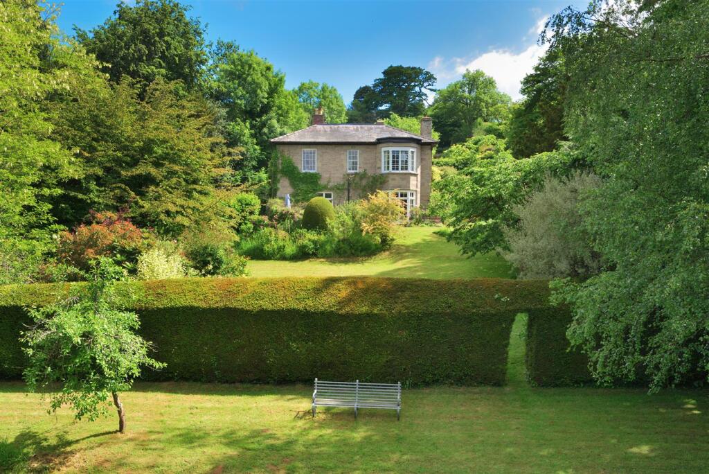 Main image of property: Priorsfield, Ewyas Harold, Hereford
