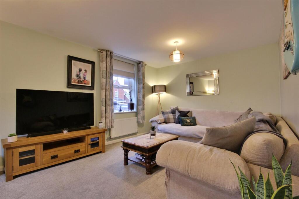 Fairview Close, Beverley photo 2