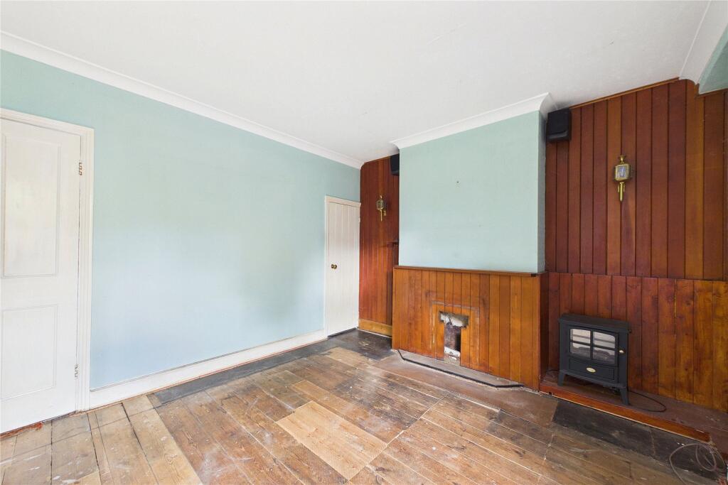 House in Surrey Heath, Windlesham - View 4