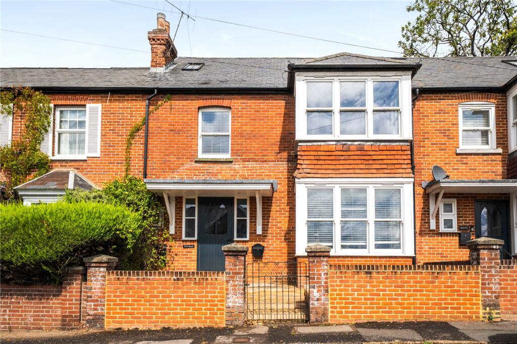Main image of property: Shortfield Common Road, Frensham, Farnham, Surrey, GU10