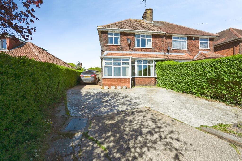 Main image of property: Mansfield Road, Glapwell, CHESTERFIELD