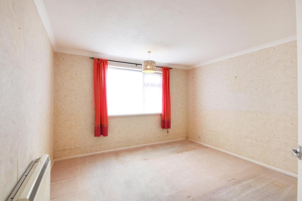 Rosedene Court, West Dartford, Kent, DA1 photo 3
