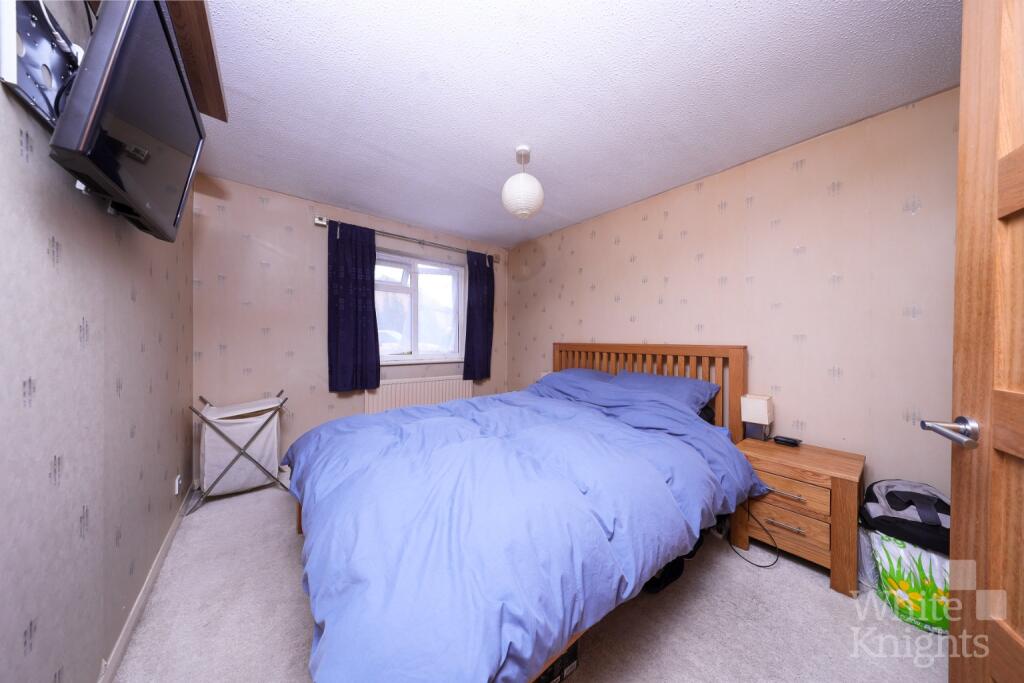 House in Reading - More