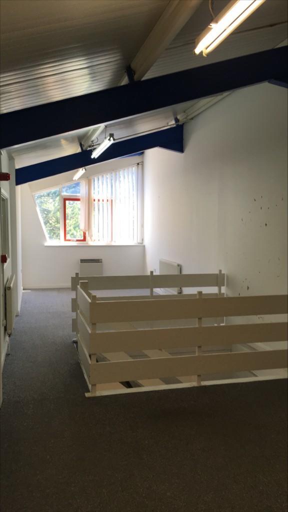 Mezzanine_to front