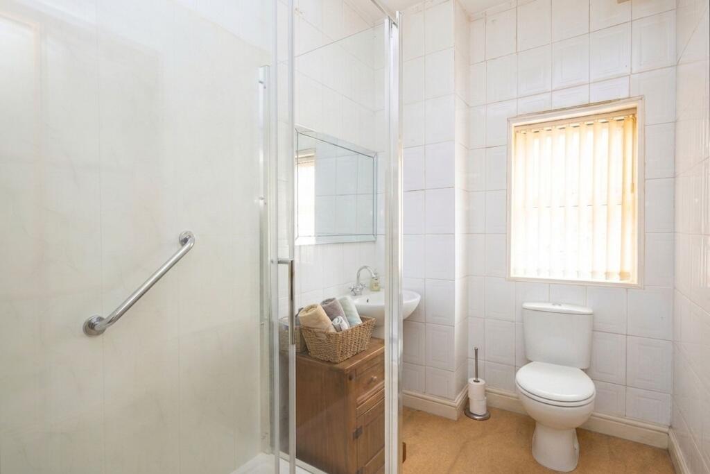 Apartment in Sefton, Meols Cop - More