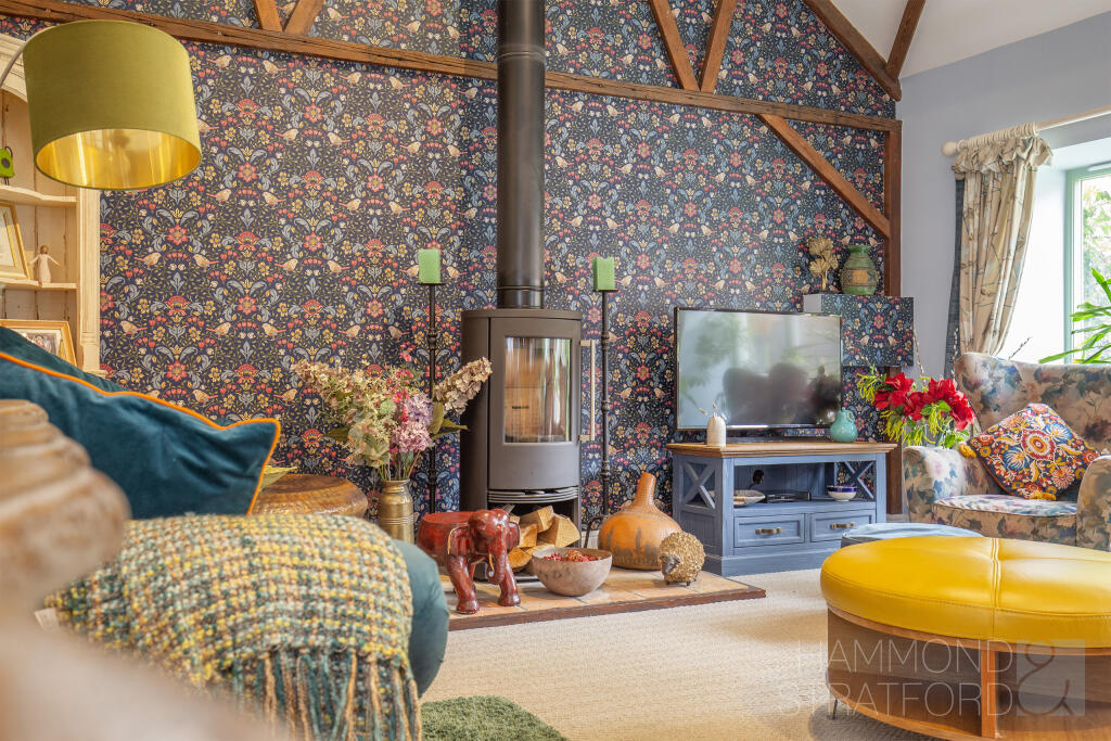 House in South Norfolk, Ashwellthorpe - More