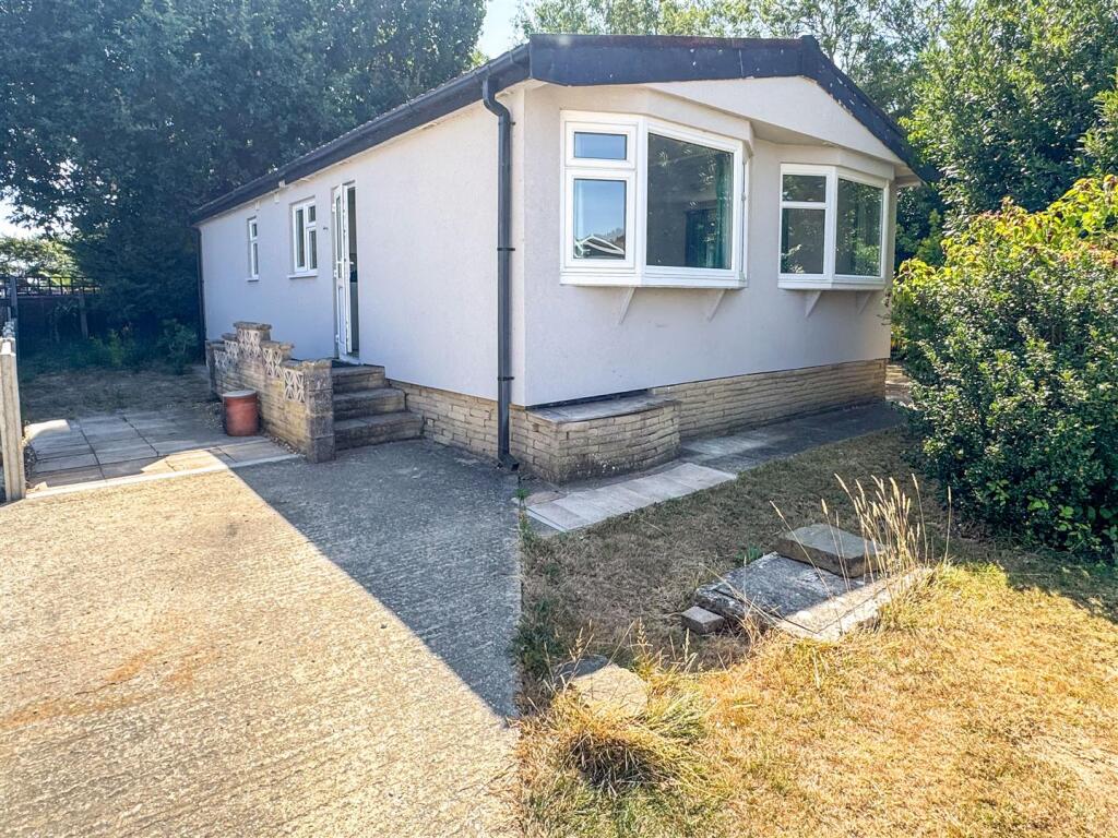 Main image of property: Hook Lane, Aldingbourne, Chichester