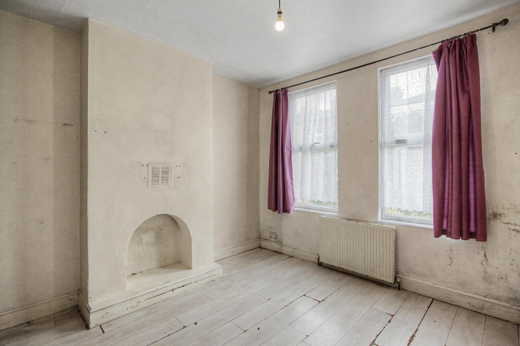 Apartment in London - View 3