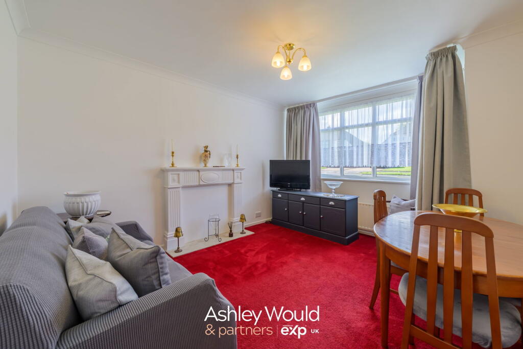 House in Sandwell, West Midlands - View 3