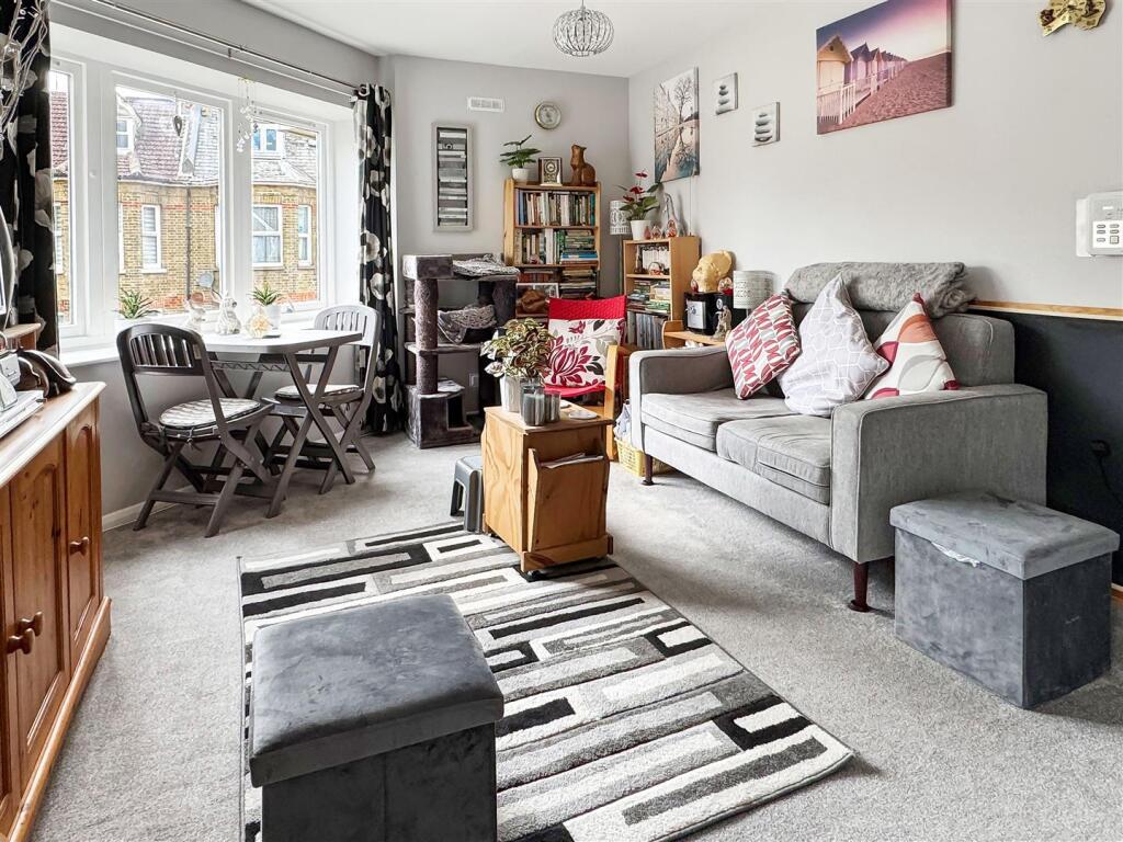 Apartment in Arun, Littlehampton - View 2