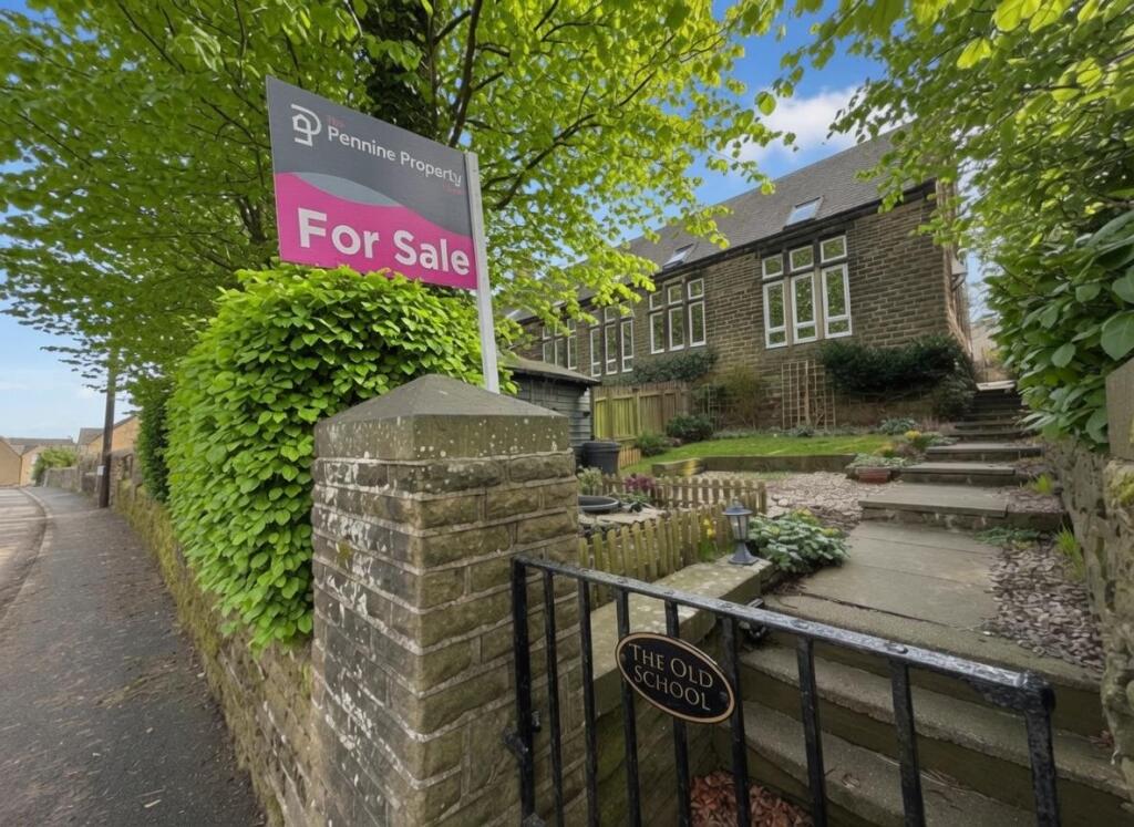 Main image of property: 3 The Old School, Green Moor Road, Green Moor, S35 7JA