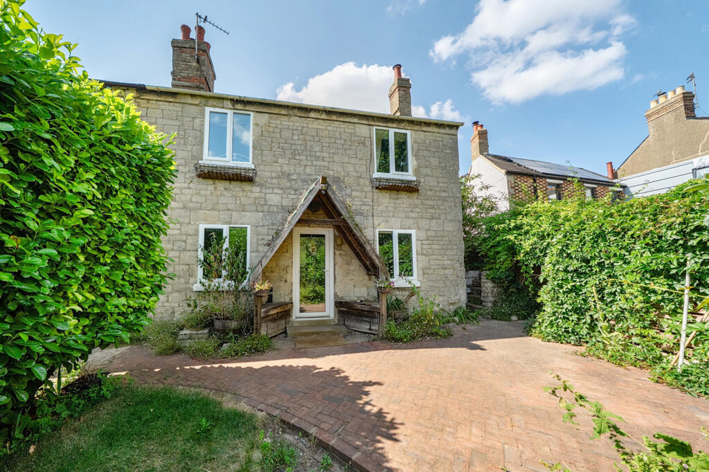 Main image of property: Quarry High Street, Headington, Oxford