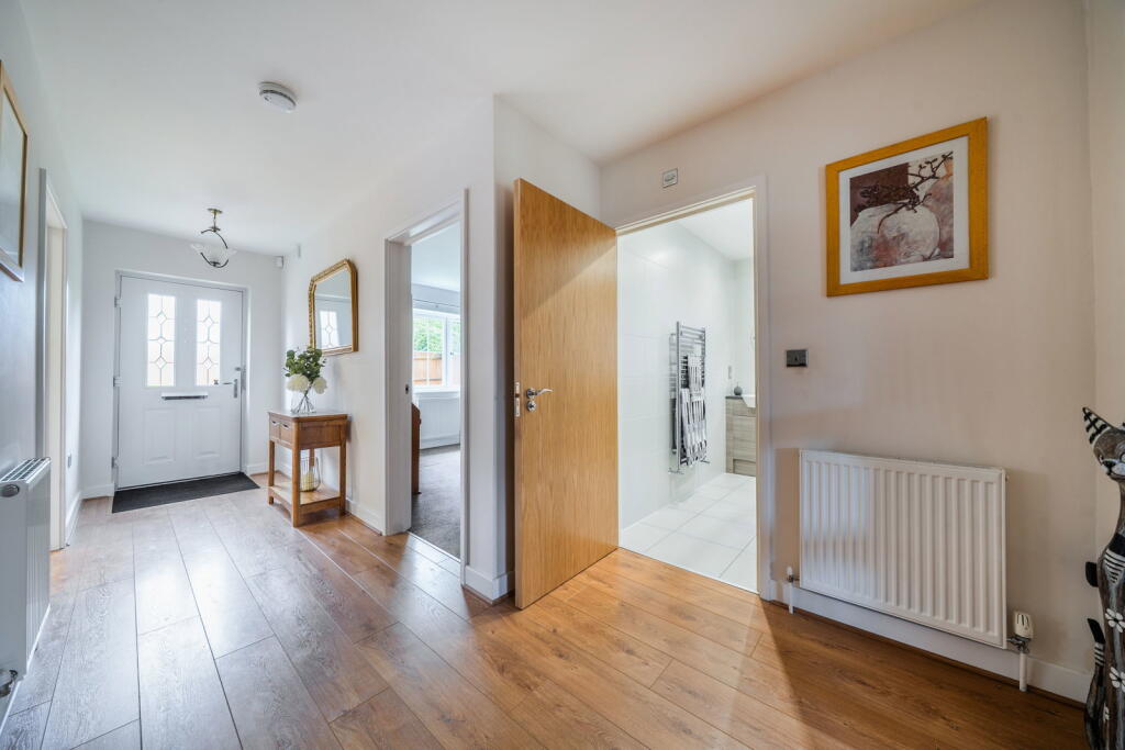 House in Dartford - View 5