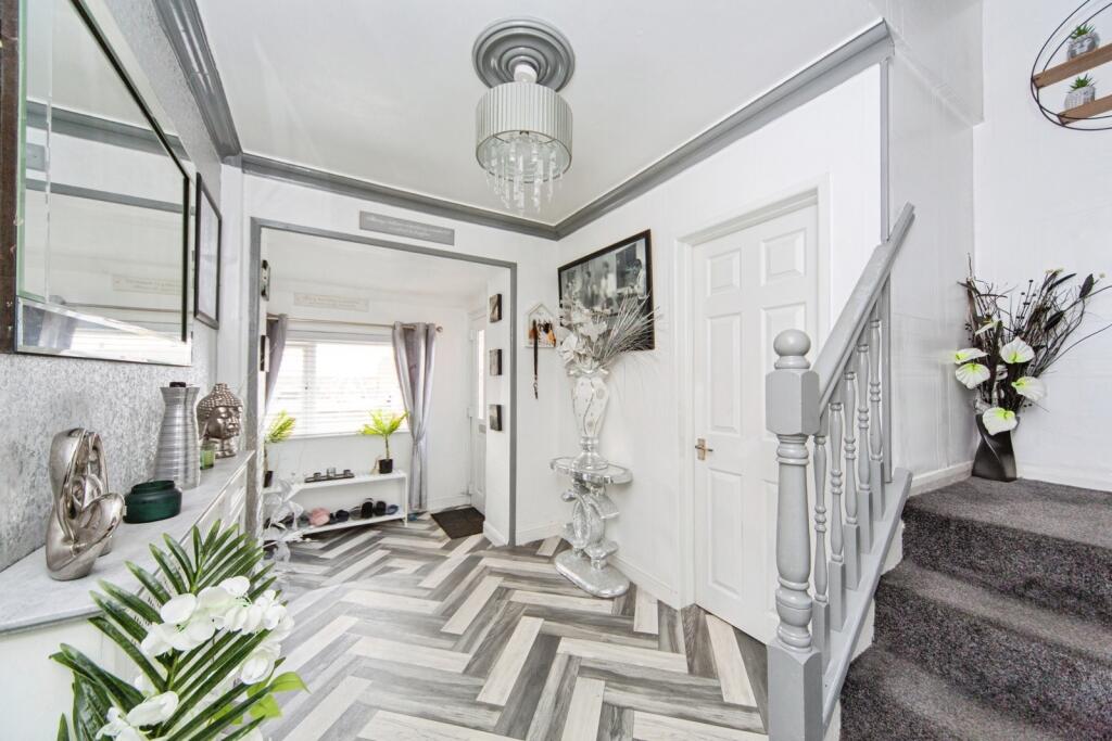 House in Prenton, Larchwood - View 2
