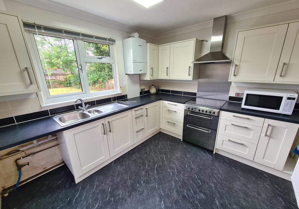 House in Southampton, Spicer's Hill, Totton - View 3